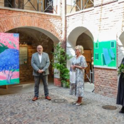 VHRS_-007_0725-26_WEB