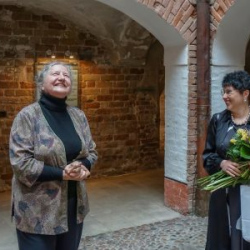 VHRS_-012_0925-28_WEB