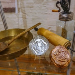 VHRS_-021_1225-10_WEB