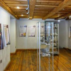 VHRS_-021_1225-1_WEB