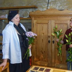 VHRS_-012_0625-20_WEB