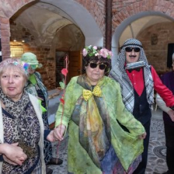 VHRS_-021_0226-28_WEB