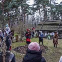 VHRS_-014_0126-12_WEB