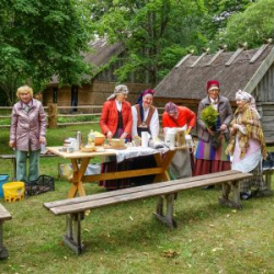 VHRS_-022_0725-80_WEB