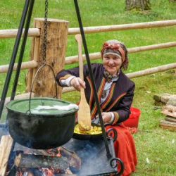 VHRS_-022_0725-81_WEB