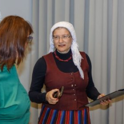 VHRS_-012_1025-43_WEB