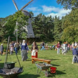 VHRS_-012_1025-6_WEB