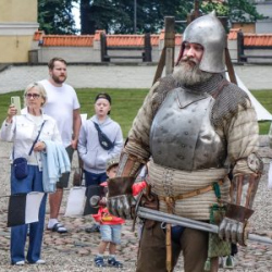 VHRS_-020_0825_KOPG-205_WEB