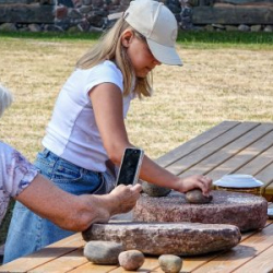 VHRS_-008_0825-19_WEB