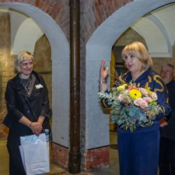 VHRS_-017_1225-26_WEB