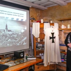 VHRS_-001_0526-13_WEB