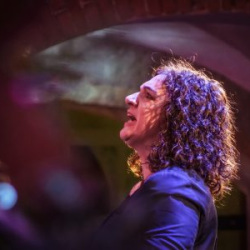 VHRS_-016_0126-19_WEB