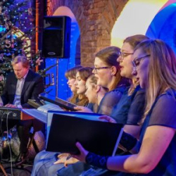 VHRS_-016_0126-28_WEB