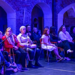 VHRS_-016_0126-7_WEB