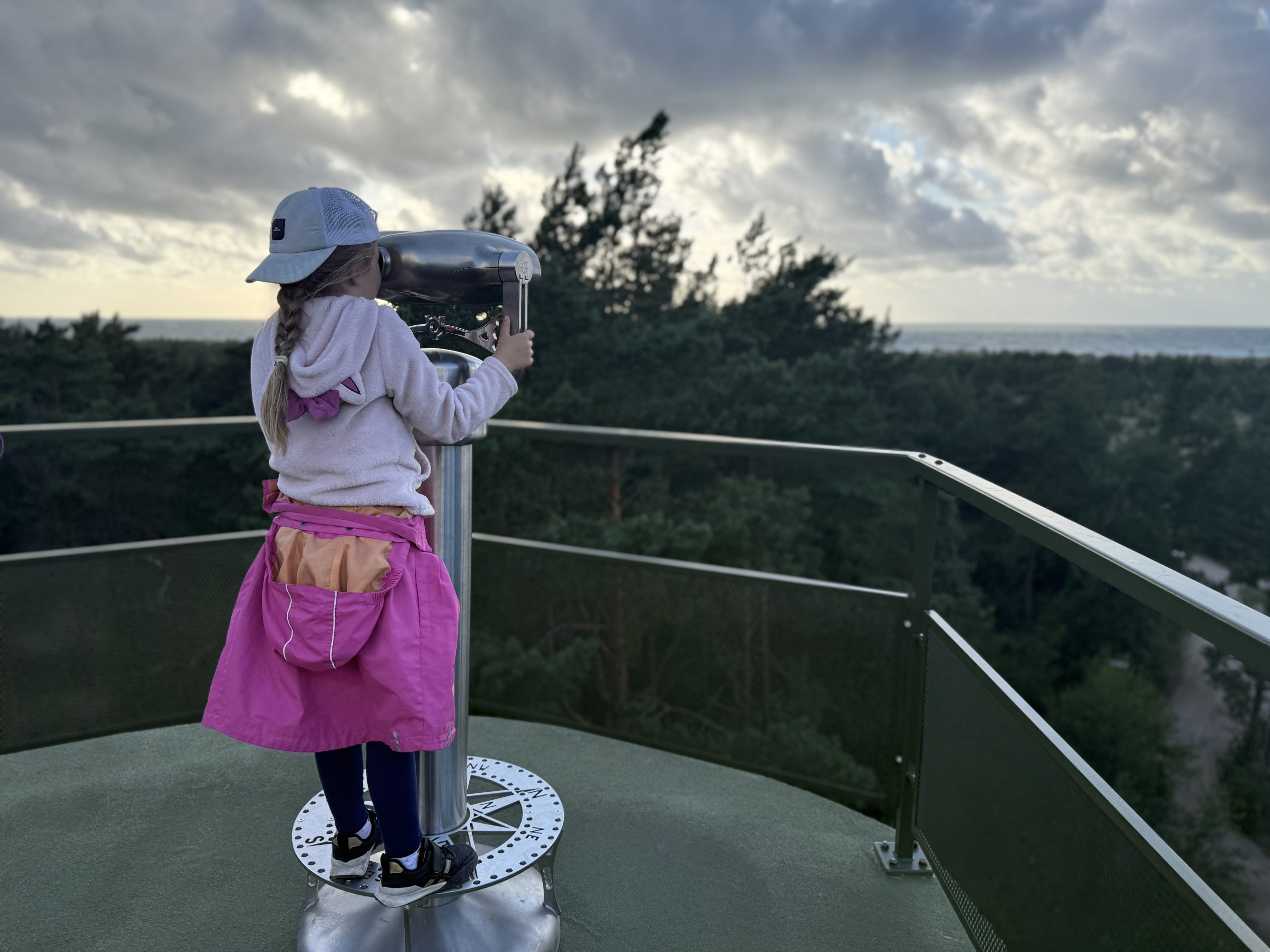 Uguns koriģēšanas torņa tālskatis.