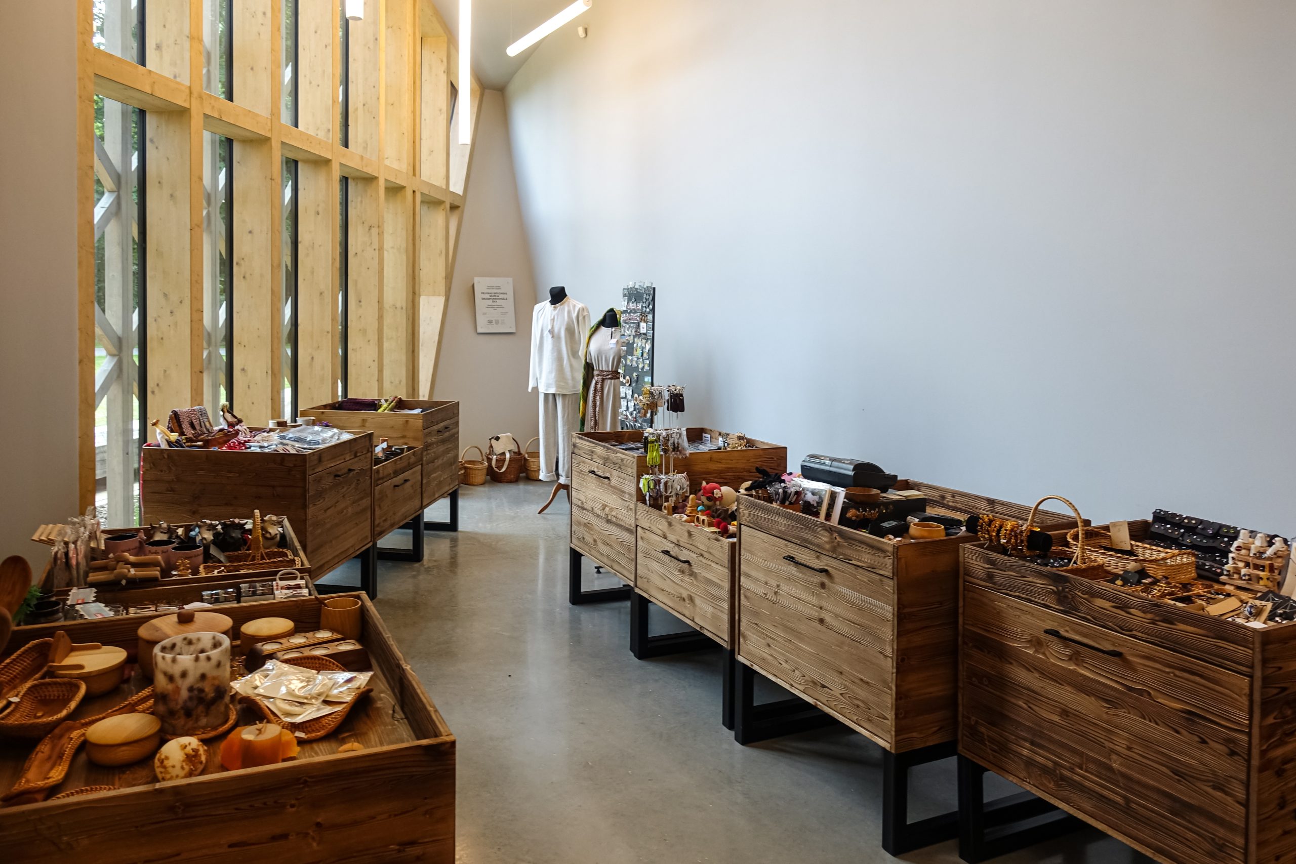 Suvenīru salons Piejūras brīvdabas muzejā