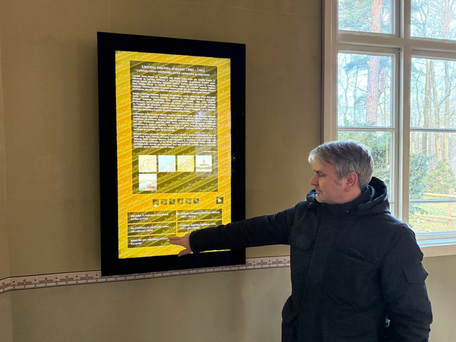 Jaunais ekrāns Lielirbes baptistu baznīcā - Piejūras brīvdabas muzejā